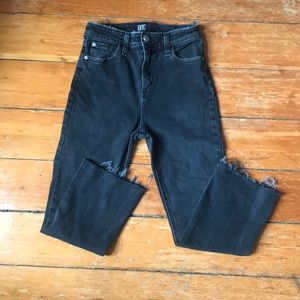 BDG Urban Outfitters- Kick Flair High Rise Cropped